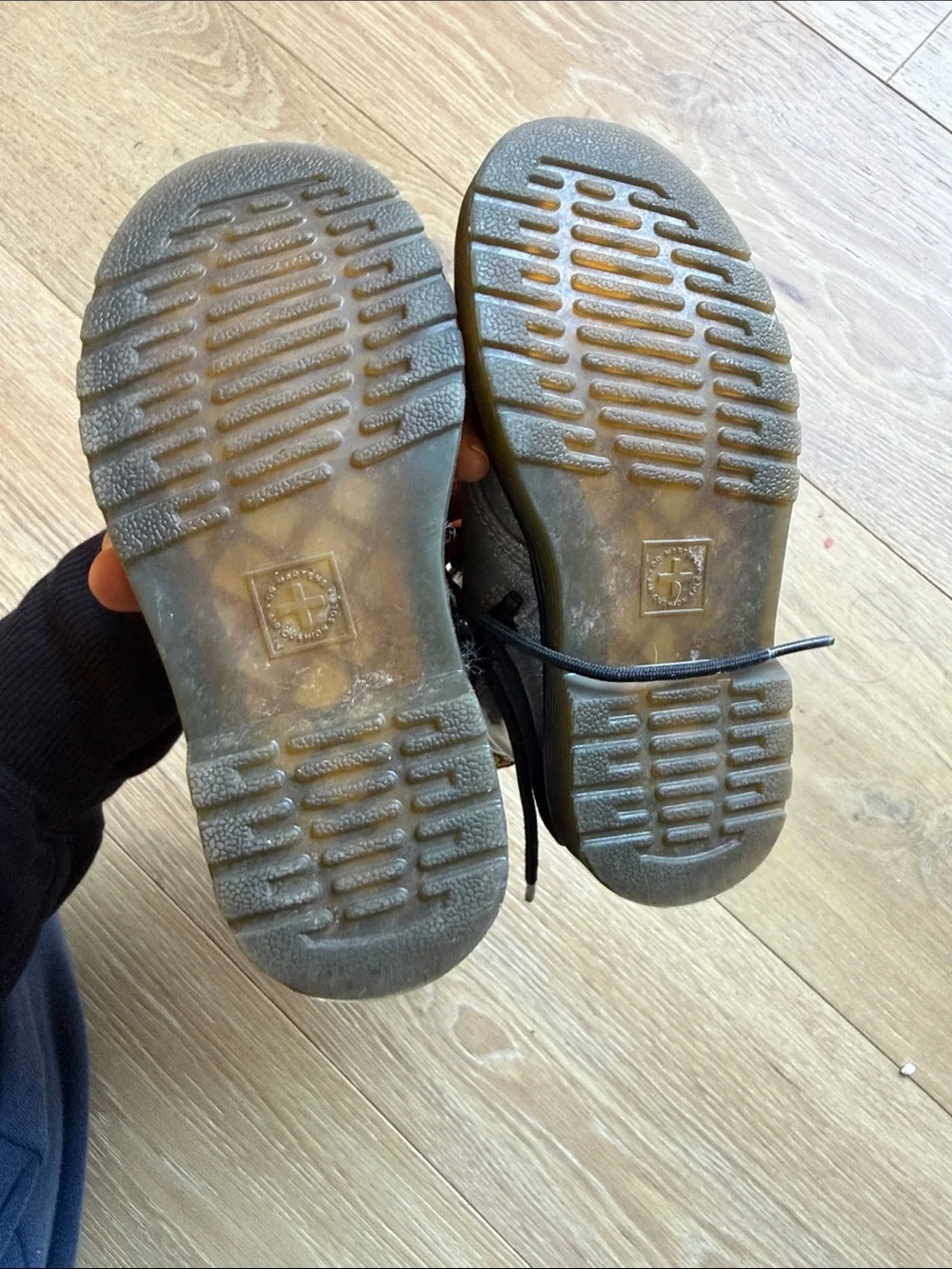 Kids Glitter Sneakers